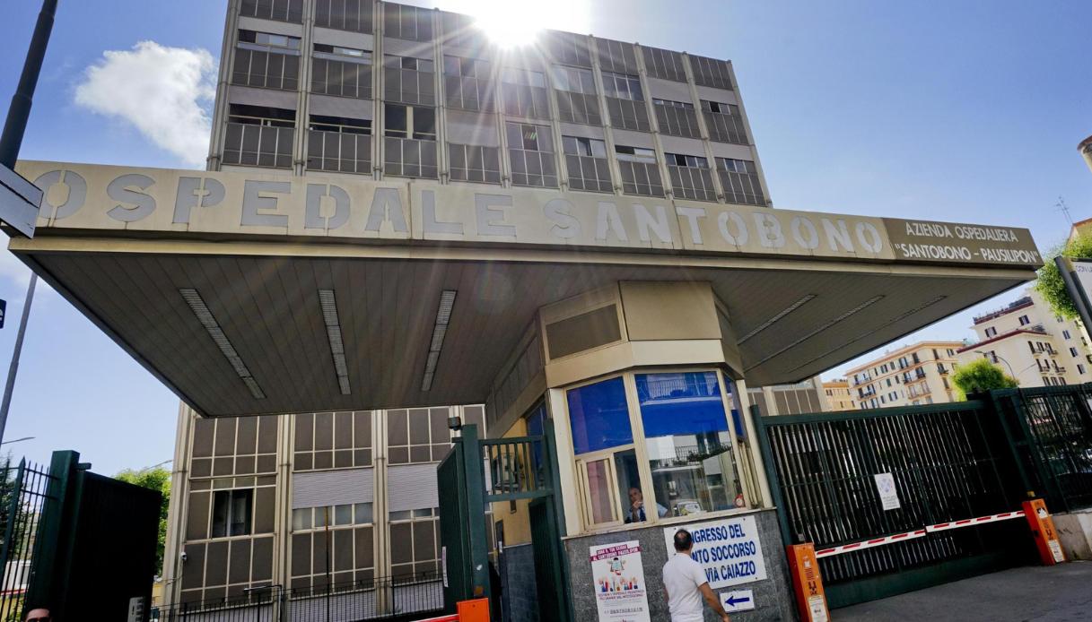 bimbo di 9 mesi di vibonati ricoverato a napoli in condizioni disperate fratture a testa e collo
