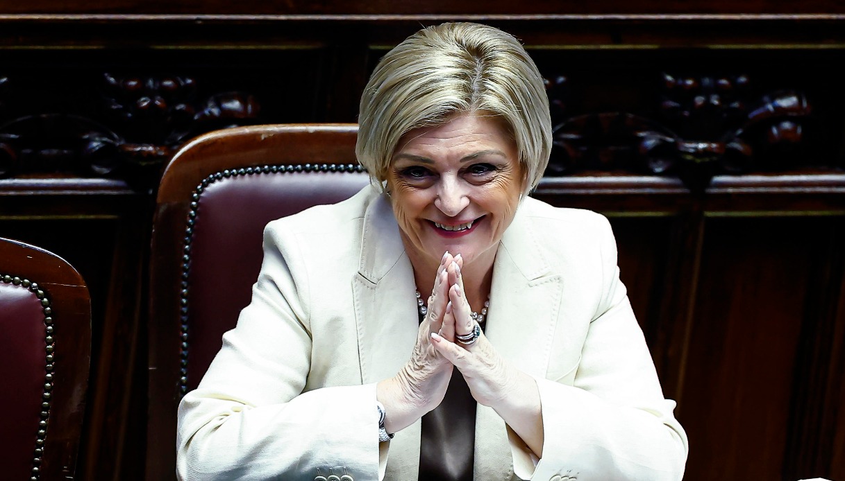 https://wips.plug.it/cips/notizie.virgilio.it/cms/2025/06/bonus-mamme-lavoratrici.jpg