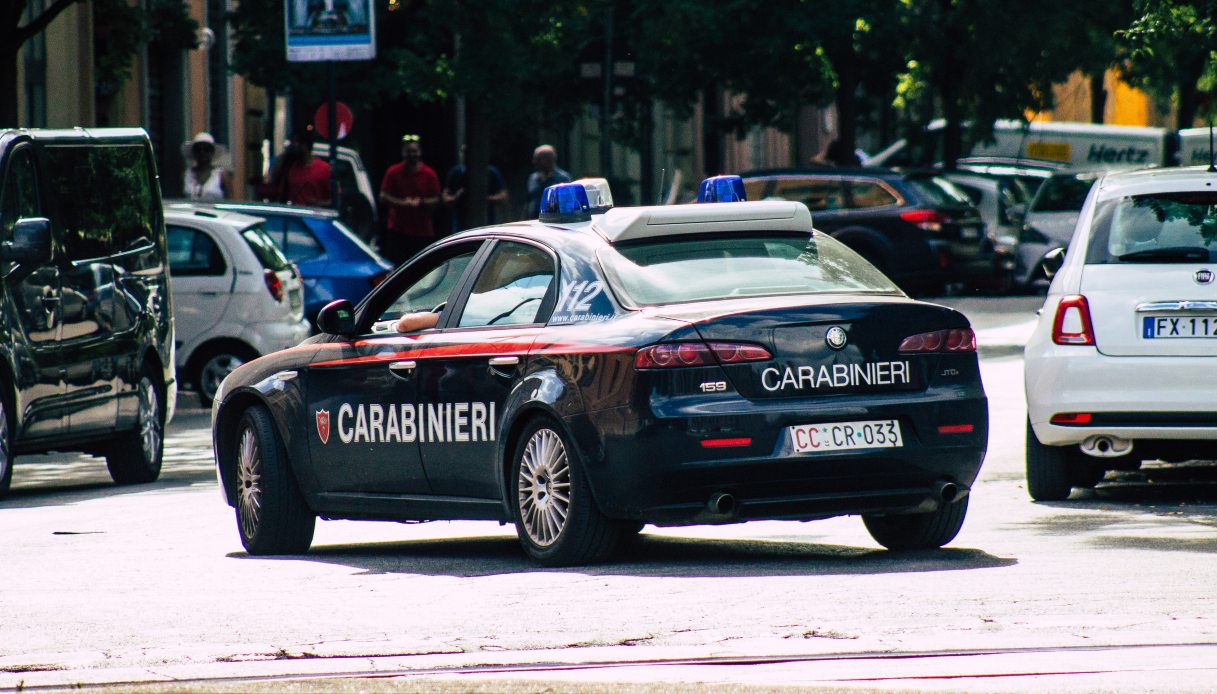 https://wips.plug.it/cips/notizie.virgilio.it/cms/2025/06/carabinieri-cervia.jpg