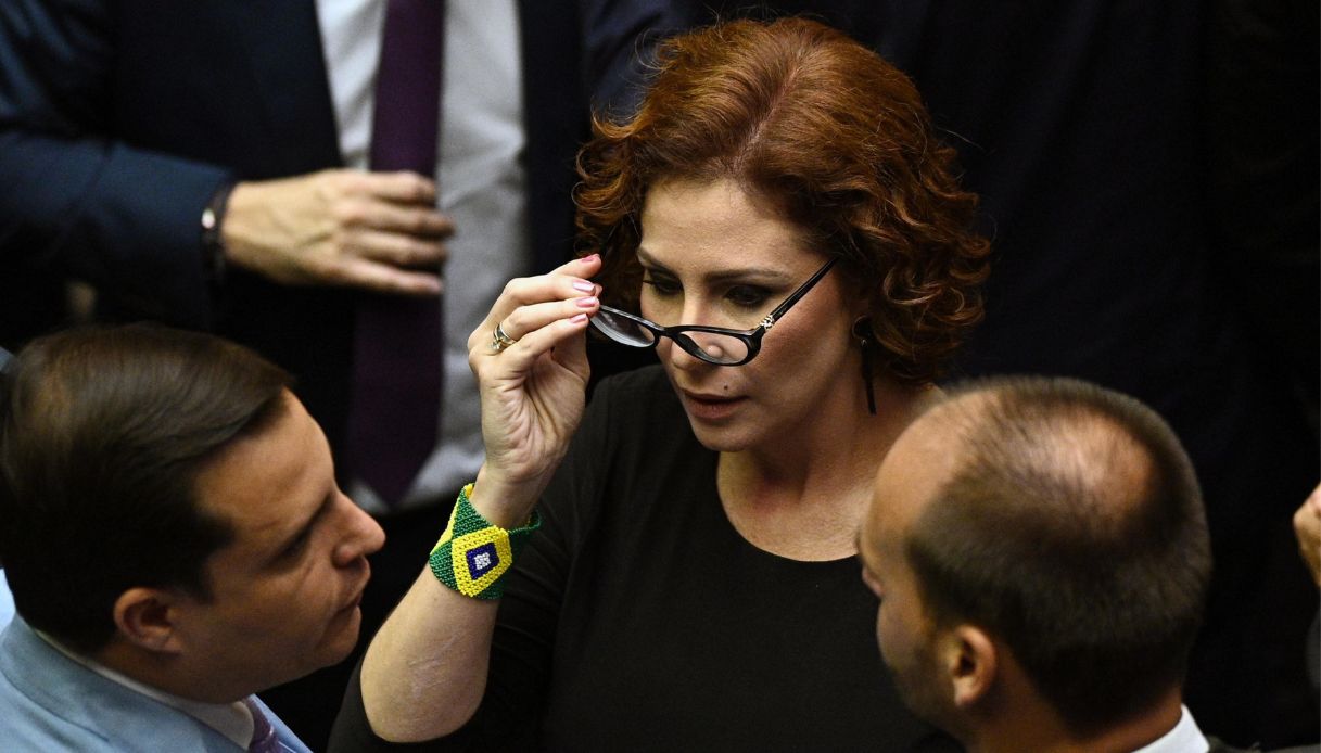 Carla Zambelli deputata brasiliana Interpol bolsonaro