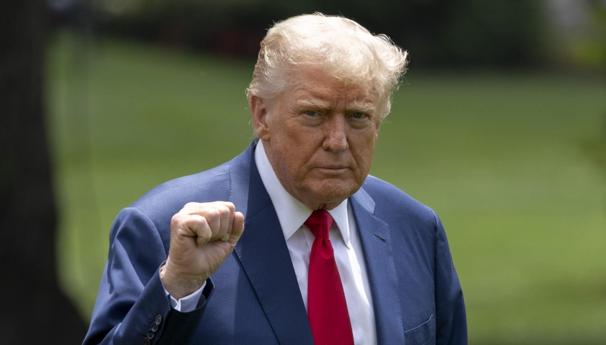https://wips.plug.it/cips/notizie.virgilio.it/cms/2025/06/donald-trump-guantanamo-immigrati-italiani.jpg