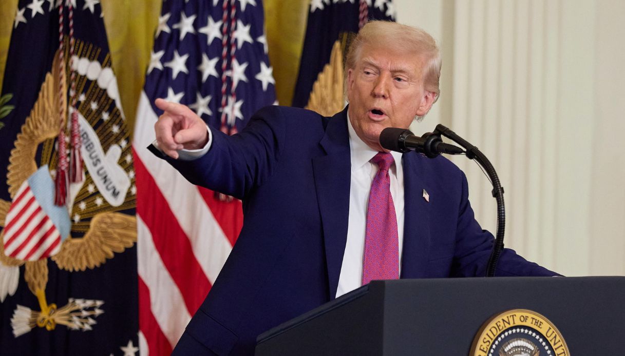 https://wips.plug.it/cips/notizie.virgilio.it/cms/2025/06/donald-trump-israele-iran.jpg