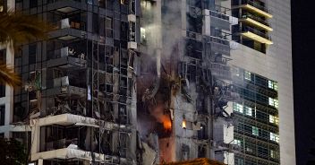 edificio-in-fiamme-tel-aviv-israele-iran-guerra