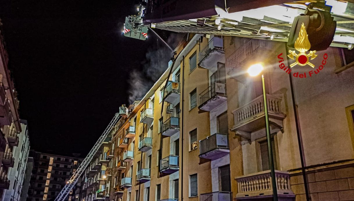 Esplosione a Torino in via Nizza, il racconto dei testimoni: "Pensavo fosse un fulmine", "Sembrava la guerra"