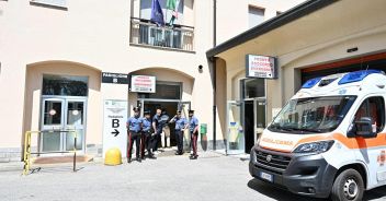 femminicidio-suicidio-ospedale-angera-giuseppe-rizzotti-anna-castoldi