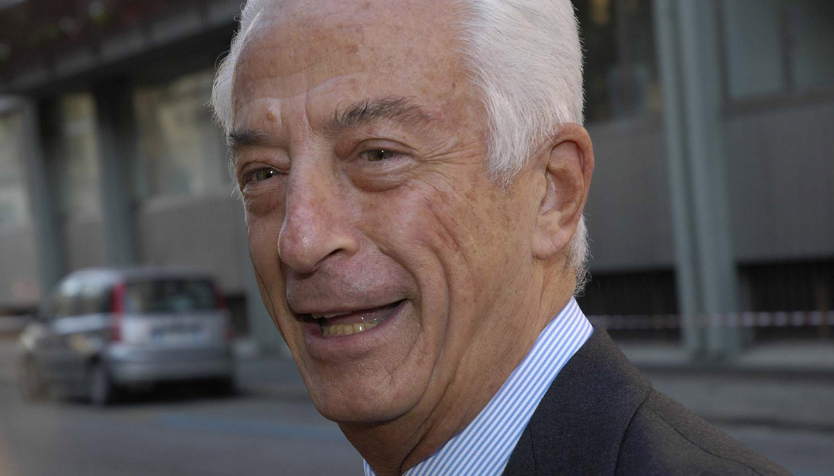 https://wips.plug.it/cips/notizie.virgilio.it/cms/2025/06/franzo-grande-stevens-avvocato-morto.jpg
