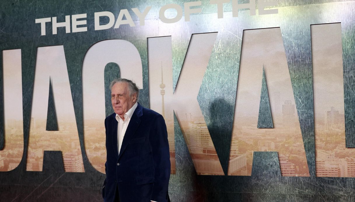 https://wips.plug.it/cips/notizie.virgilio.it/cms/2025/06/frederick-forsyth-the-day-of-the-jackal.jpg