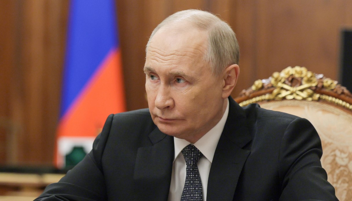 https://wips.plug.it/cips/notizie.virgilio.it/cms/2025/06/guerra-ucraina-russia-vladimir-putin.jpg