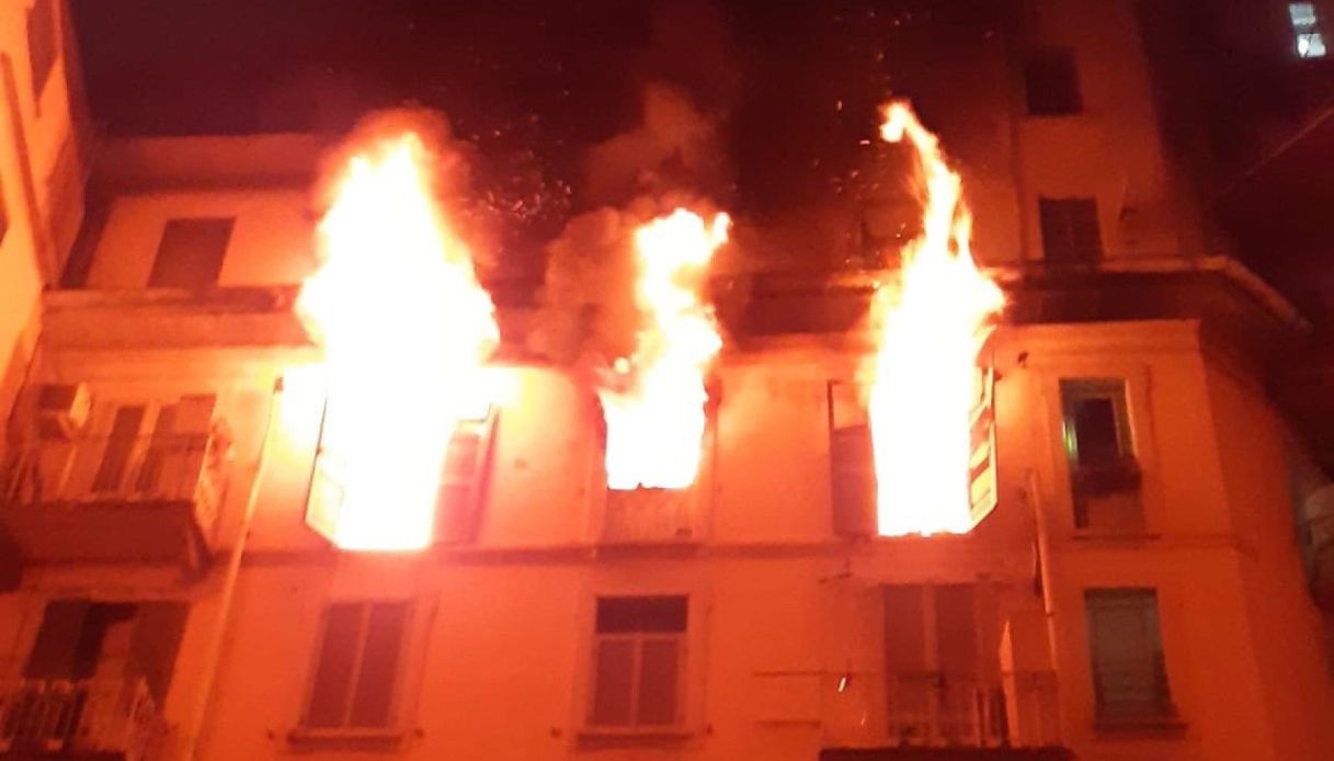 Incendio Milano