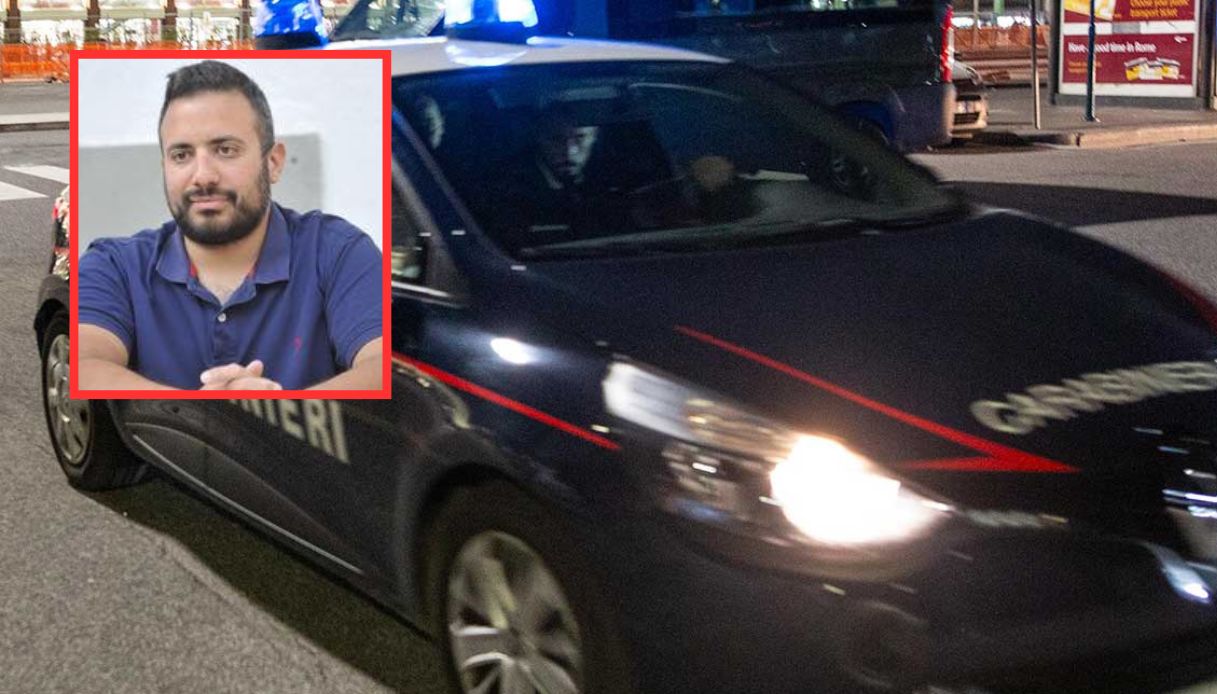 Auto travolge un gruppo di amici seduti ai tavoli di un bar vicino Forlì, morto esponente Pd Gabriele Nuzzolo Auto travolge un gruppo di amici seduti ai tavoli di un bar vicino Forlì, morto esponente Pd Gabriele Nuzzolo