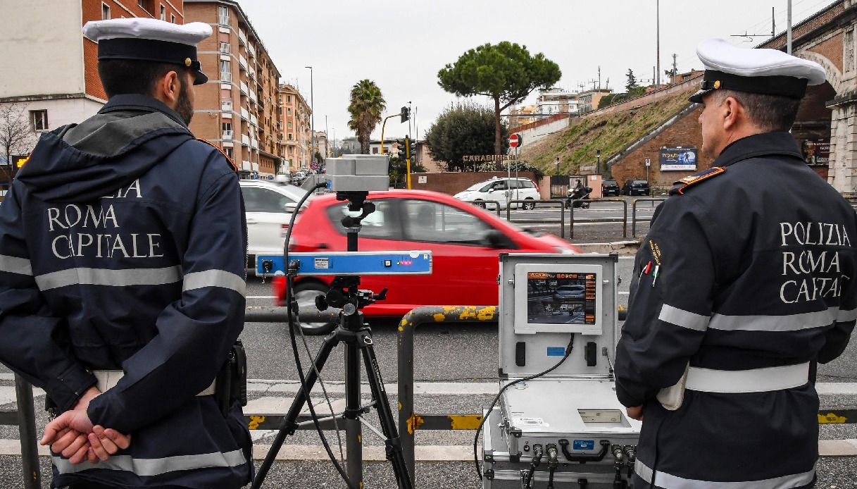 autovelox come sapere se la multa che arriva 232 da pagare oppure no coi nuovi limiti sulle installazioni