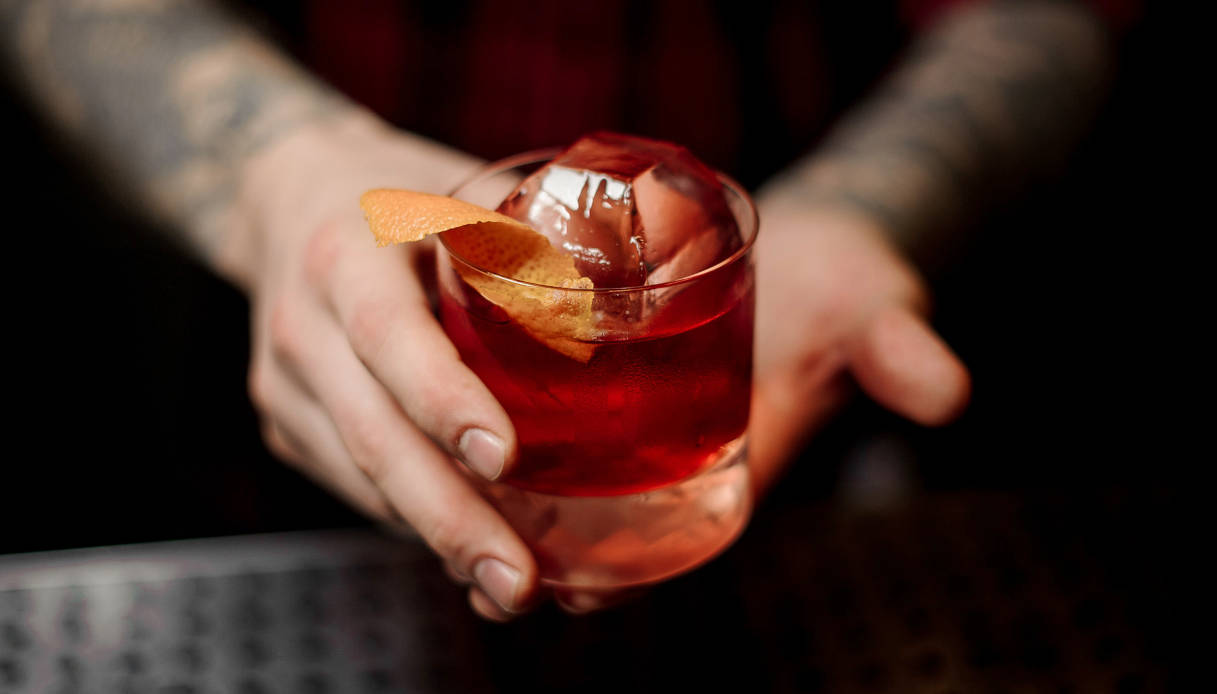 https://wips.plug.it/cips/notizie.virgilio.it/cms/2025/06/negroni-pordenone-rissa.jpg