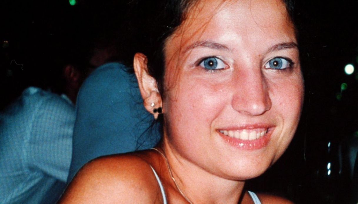 omicidio Garlasco spazzatura dna Chiara Poggi Stasi Sempio