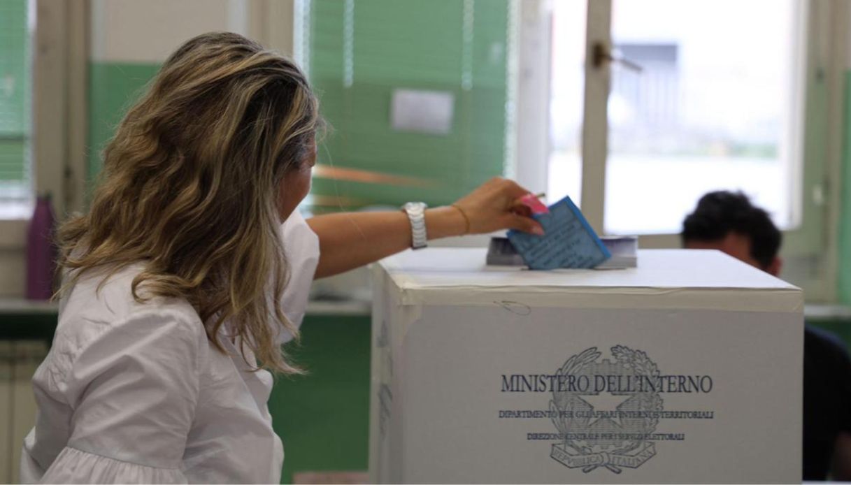 https://wips.plug.it/cips/notizie.virgilio.it/cms/2025/06/referendum-2025-quesiti.jpg