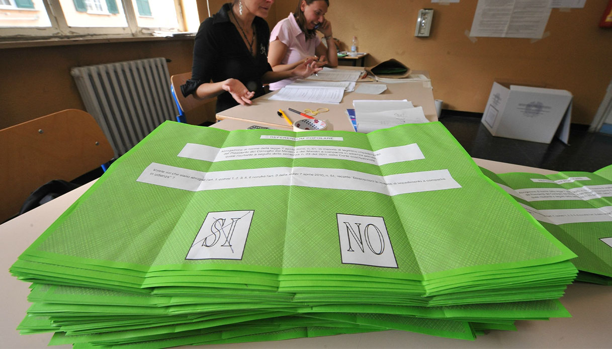 https://wips.plug.it/cips/notizie.virgilio.it/cms/2025/06/referendum-2025-quesito-1-jobs-act-ragioni-si-no.jpg