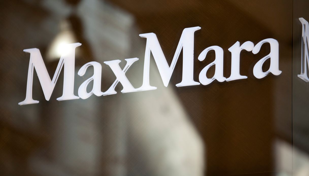 https://wips.plug.it/cips/notizie.virgilio.it/cms/2025/06/sciopero-max-mara.jpg