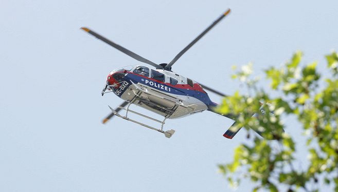 elicottero polizia graz austria