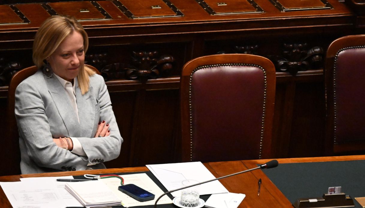 https://wips.plug.it/cips/notizie.virgilio.it/cms/2025/06/settimana-corta-deputati.jpg