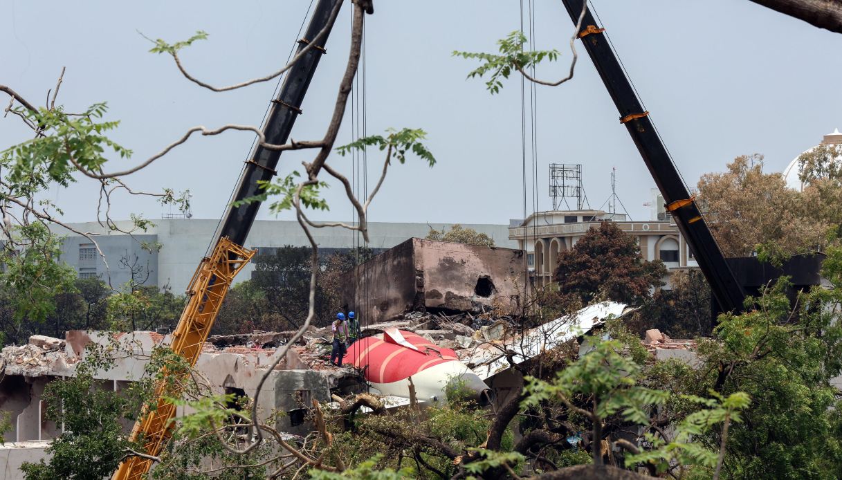 incidente aereo Air India