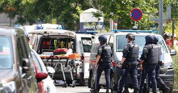 sparatoria-scuola-graz