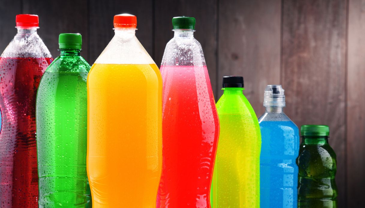 https://wips.plug.it/cips/notizie.virgilio.it/cms/2025/06/sugar-tax.jpg