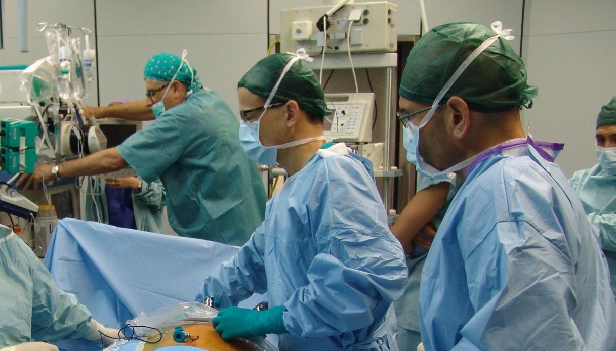 Doppio trapianto di fegato per la prima volta in Italia su bimba di 6 mesi, intervento pionieristico a Torino Doppio trapianto di fegato per la prima volta in Italia su bimba di 6 mesi, intervento pionieristico a Torino