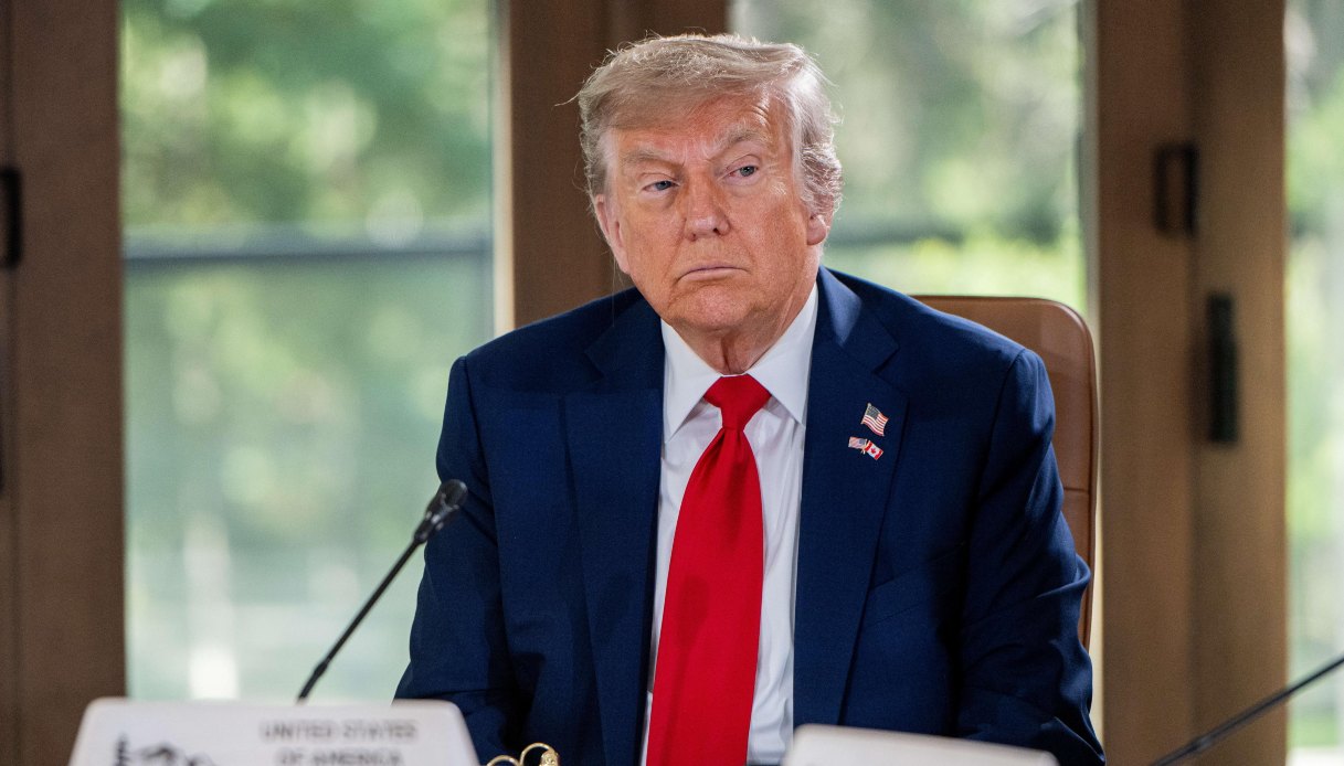 https://wips.plug.it/cips/notizie.virgilio.it/cms/2025/06/trump-iran-israele.jpg