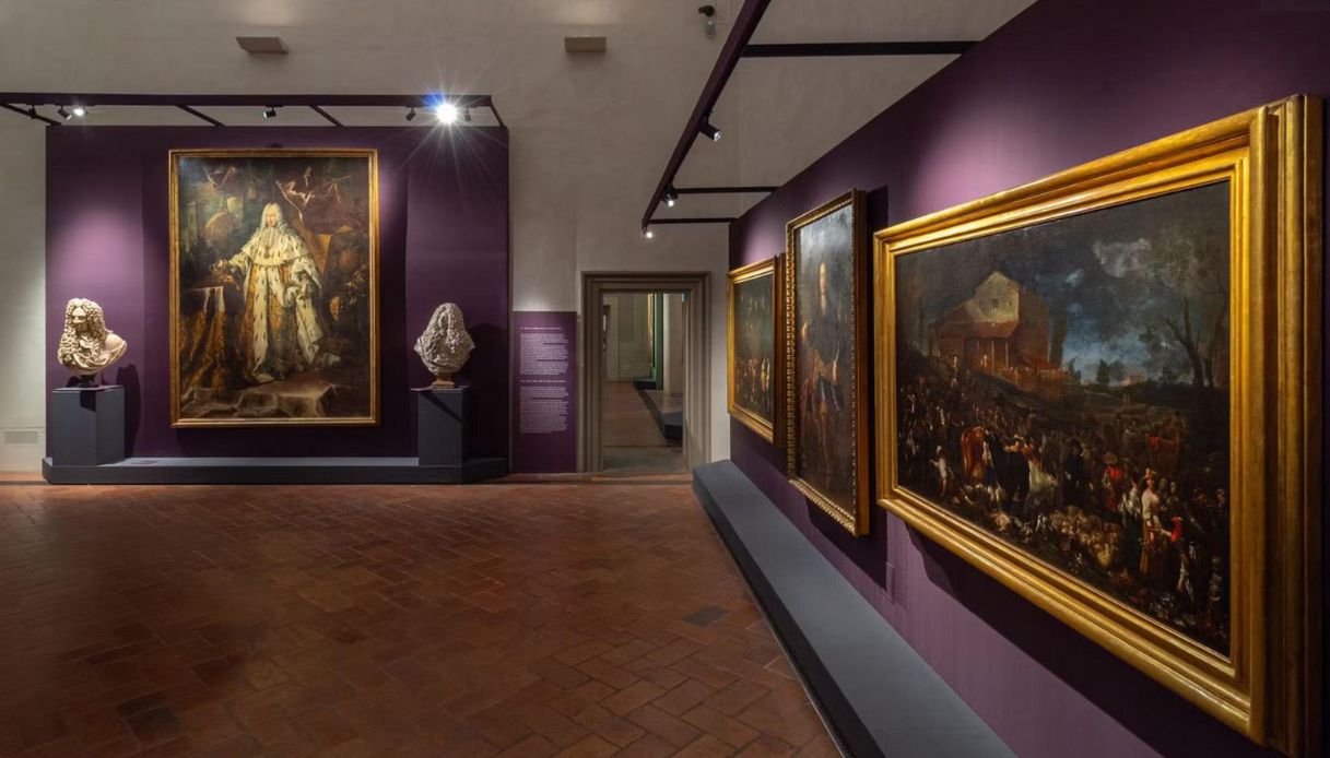 Quadro agli Uffizi danneggiato dal turista, il video della caduta per il selfie e i provvedimenti: "Stop foto" Quadro agli Uffizi danneggiato dal turista, il video della caduta per il selfie e i provvedimenti: "Stop foto"