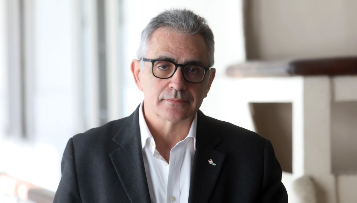 Pregliasco variante nimbus covid sintomi rischi