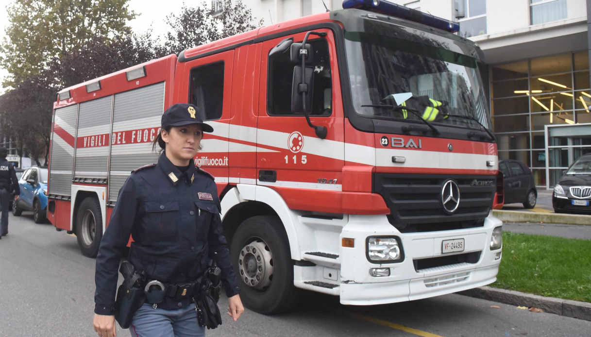 Vigile del fuoco aggredito a Palermo, un motociclista prima non rispetta la precedenza e poi gli rompe il naso Vigile del fuoco aggredito a Palermo, un motociclista prima non rispetta la precedenza e poi gli rompe il naso
