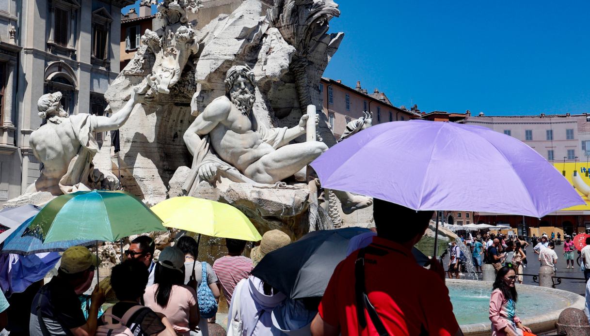 Anticiclone africano riporta il caldo fino a 38 gradi, ma attenzione alle previsioni su grandine e temporali Anticiclone africano riporta il caldo fino a 38 gradi, ma attenzione alle previsioni su grandine e temporali