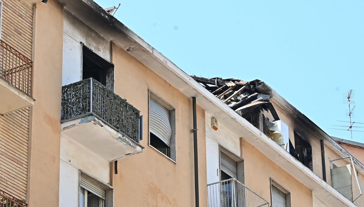 arresto esplosione via nizza torino palazzina