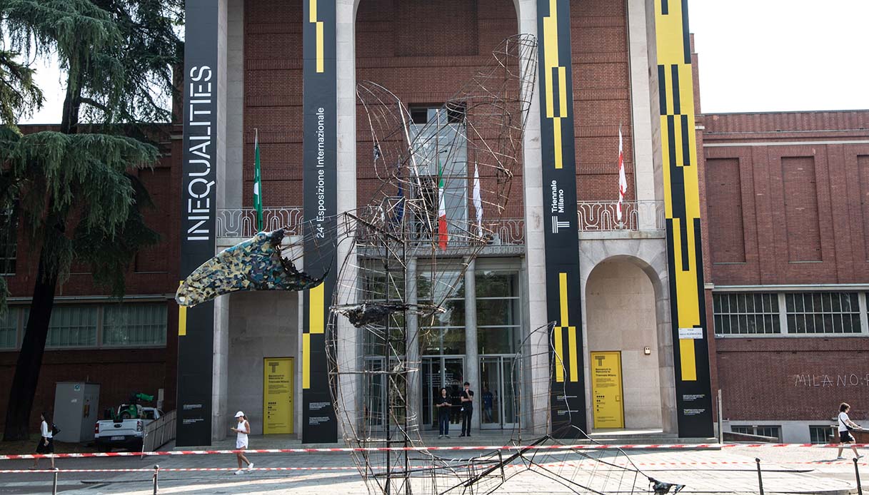 balena incendiata triennale