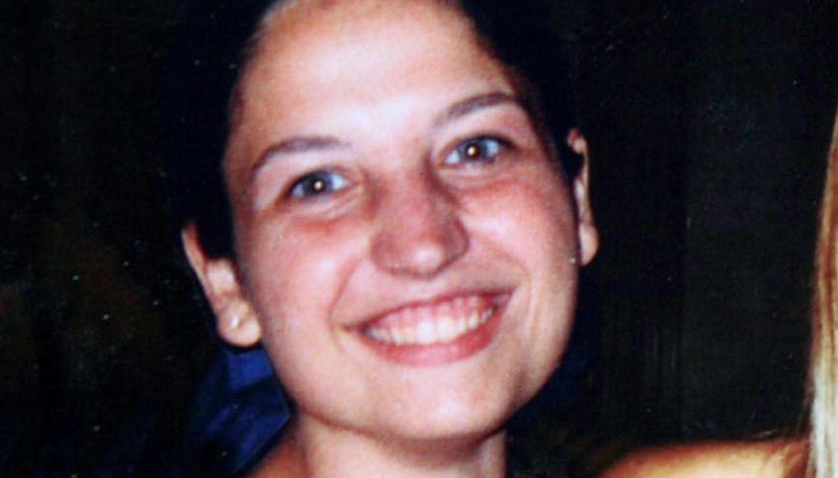 https://wips.plug.it/cips/notizie.virgilio.it/cms/2025/07/chiara-poggi-delitto-di-garlasco-1.jpg