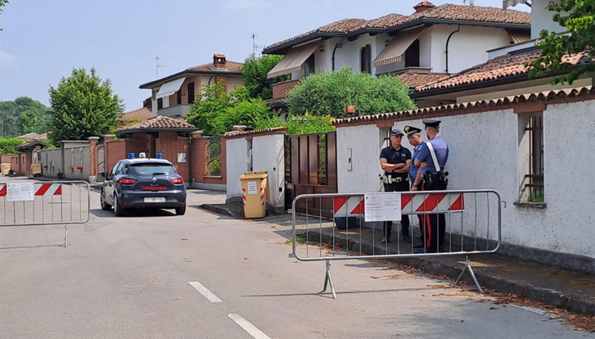 Garlasco, nella spazzatura c Garlasco, nella spazzatura c