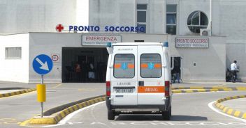 francesco-carone-brindisi-balcone