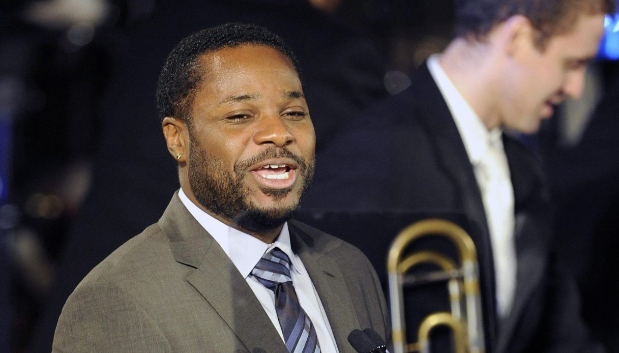 https://wips.plug.it/cips/notizie.virgilio.it/cms/2025/07/i-robinson-theo-malcolm-jamal-warner.jpg