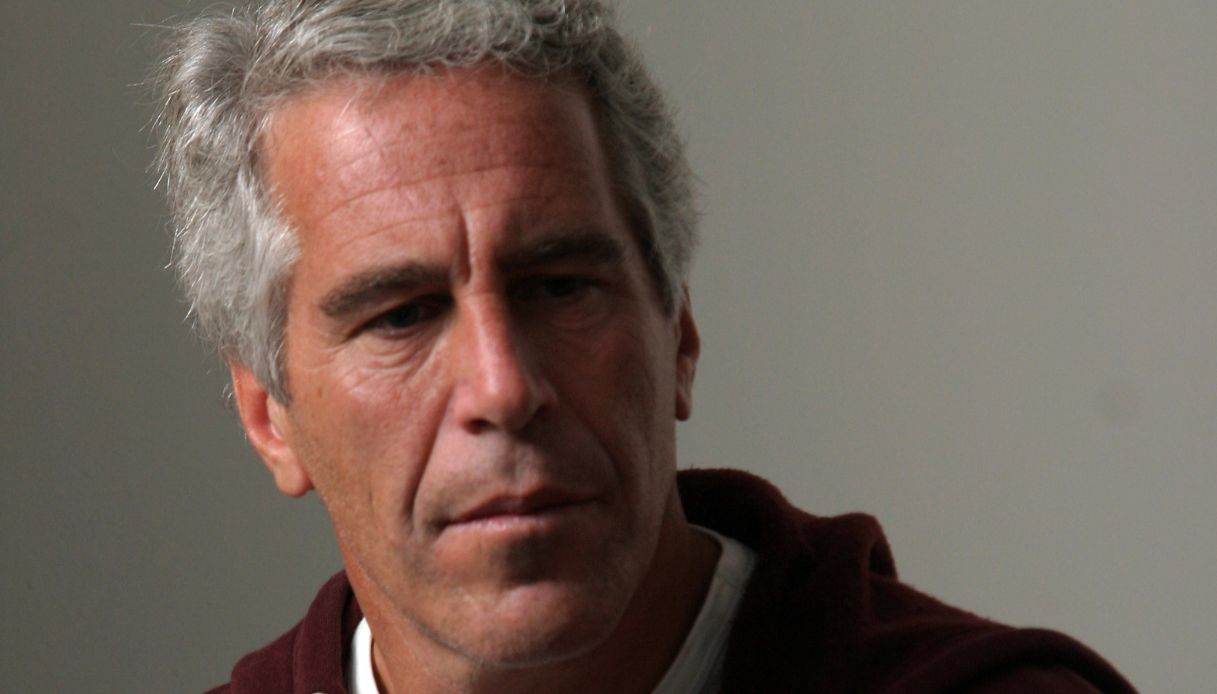 https://wips.plug.it/cips/notizie.virgilio.it/cms/2025/07/jeffrey-epstein.jpg
