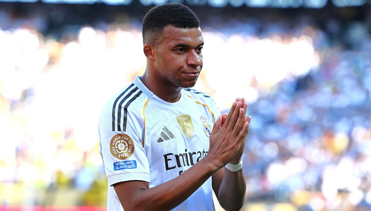 https://wips.plug.it/cips/notizie.virgilio.it/cms/2025/07/kylian-mbappe.jpg