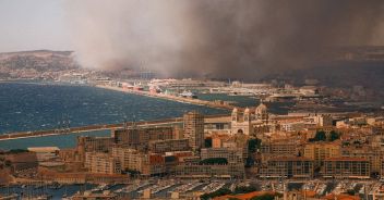 marsiglia-incendio-aeroporto