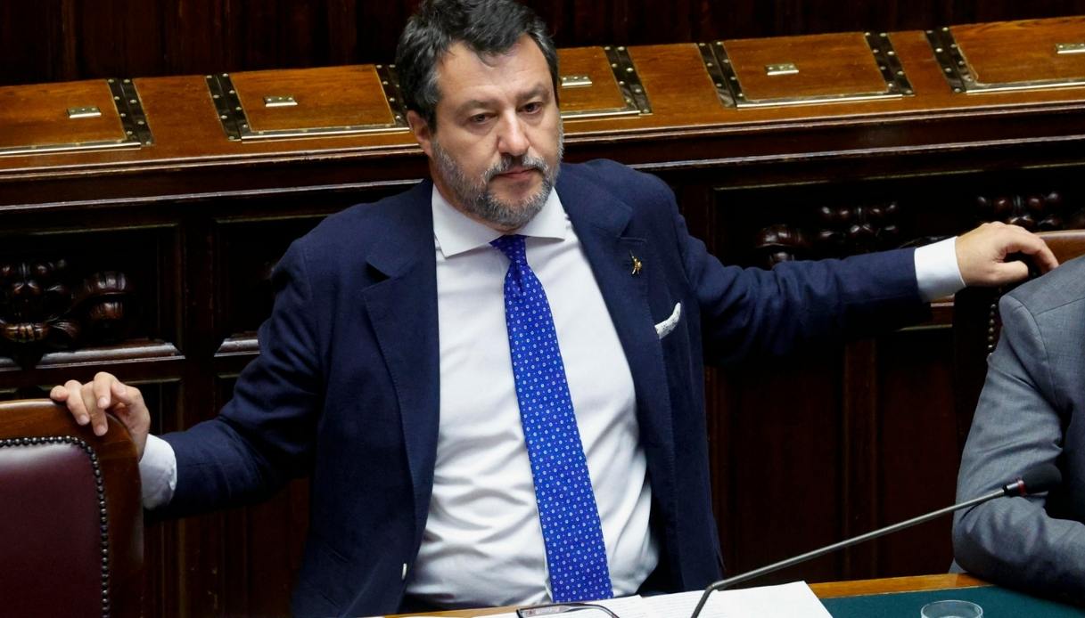 https://wips.plug.it/cips/notizie.virgilio.it/cms/2025/07/matteo-salvini.jpg