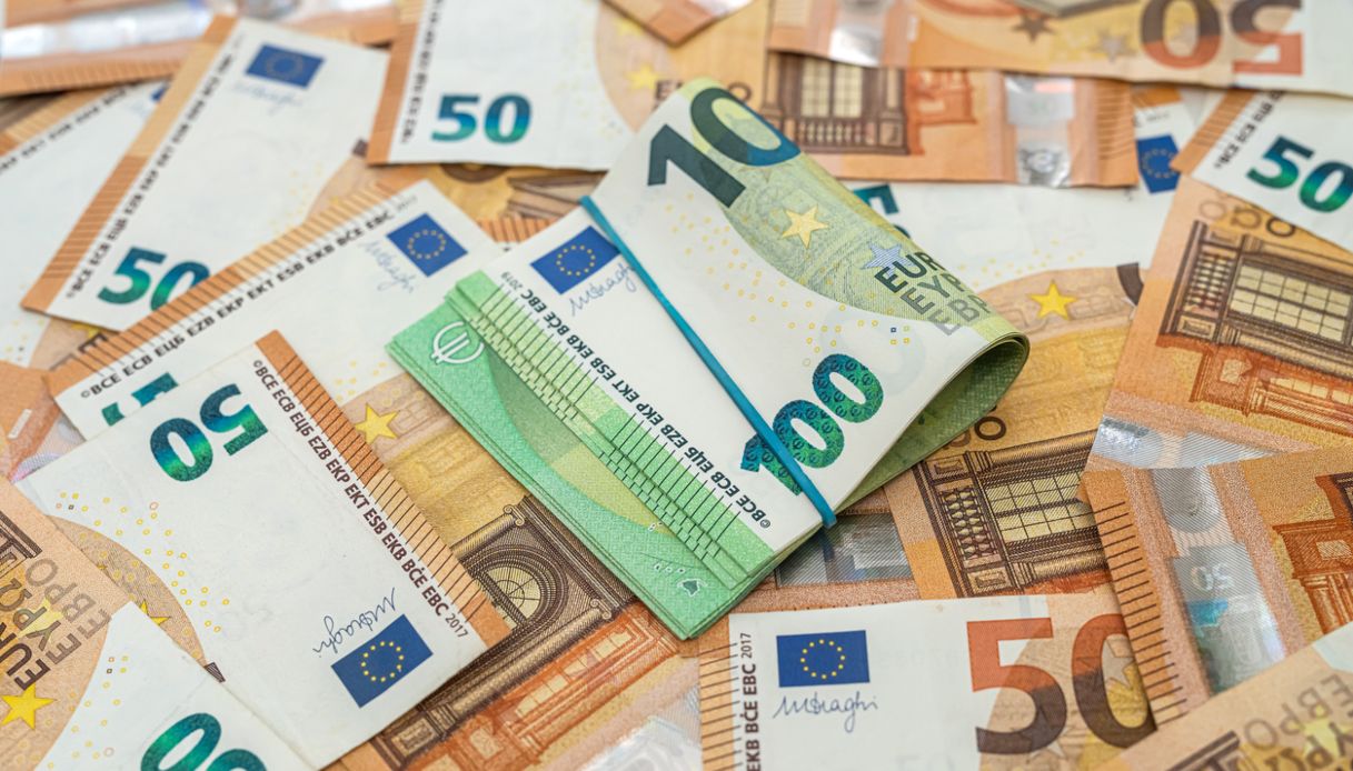 https://wips.plug.it/cips/notizie.virgilio.it/cms/2025/07/nuova-sanatoria-fiscale-condono-dl-fisco.jpg