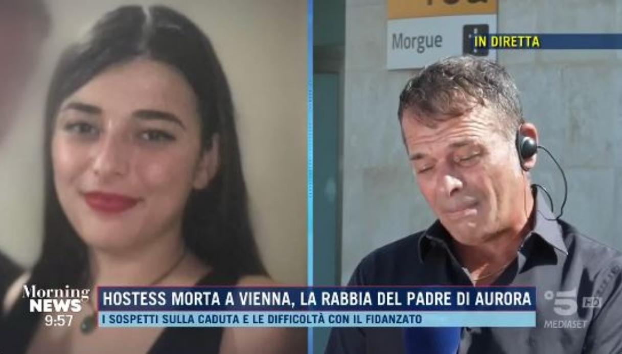 Aurora Maniscalco morta, il padre rivela che la sorella aveva detto di lasciare il fidanzato: "Botte e morsi" Aurora Maniscalco morta, il padre rivela che la sorella aveva detto di lasciare il fidanzato: "Botte e morsi"
