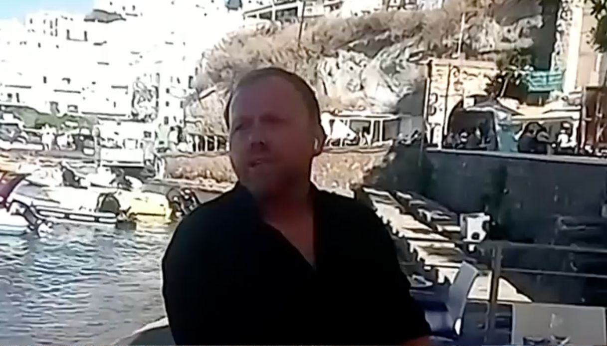 Polemica per lo scontrino da 923 euro a Ponza, le critiche al ristoratore per il prezzo dell Polemica per lo scontrino da 923 euro a Ponza, le critiche al ristoratore per il prezzo dell