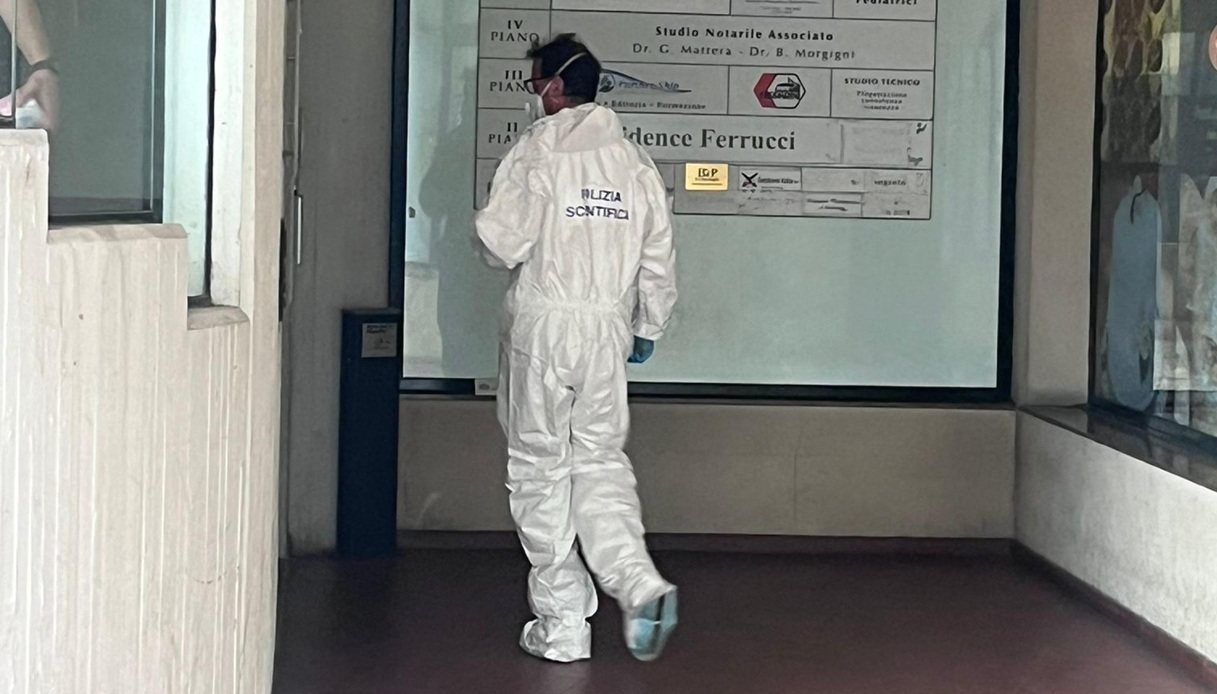 https://wips.plug.it/cips/notizie.virgilio.it/cms/2025/07/prato-denisa-residence-ferrucci-morto-cadavere.jpg