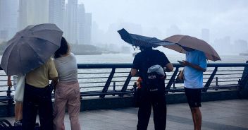 Tifone in Cina