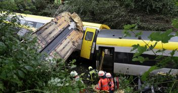 treno-deraglia-in-germania-2