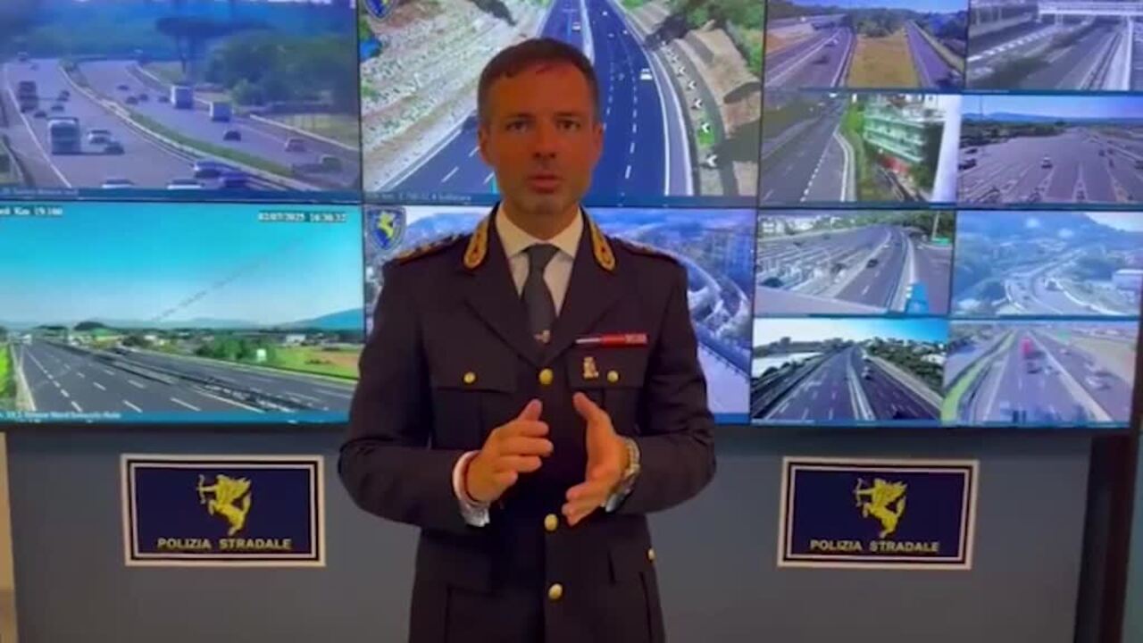 Il video dei controlli nella Terra dei Fuochi tra Napoli e Caserta, roghi e traffico di rifiuti: maxi multe Il video dei controlli nella Terra dei Fuochi tra Napoli e Caserta, roghi e traffico di rifiuti: maxi multe