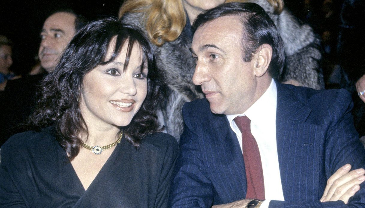 https://wips.plug.it/cips/notizie.virgilio.it/cms/2025/08/adriana-russo-pippo-baudo.jpg