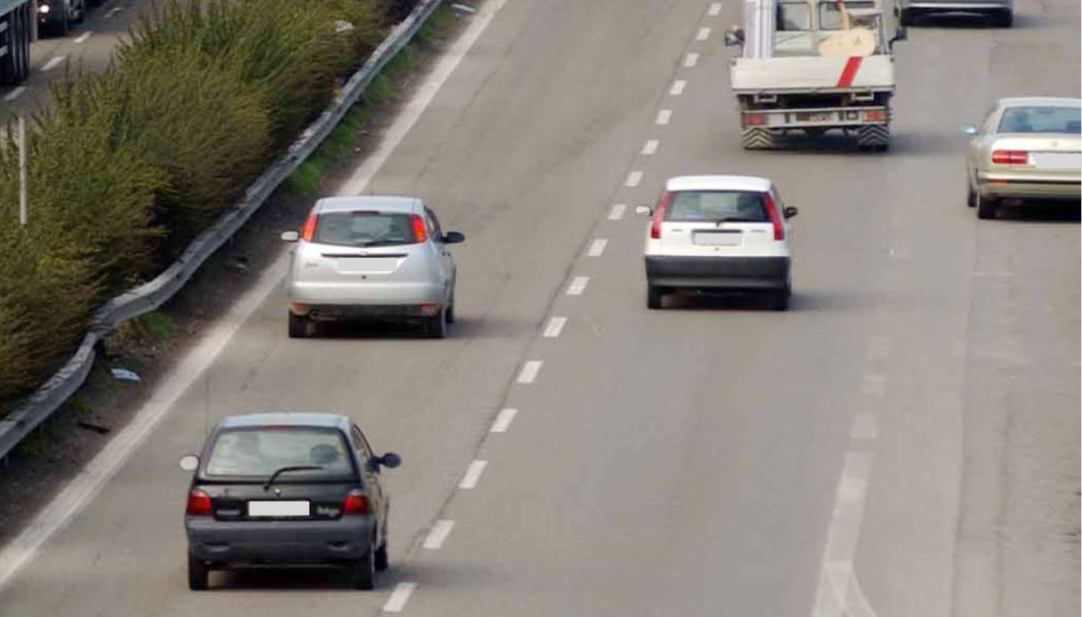 Ennesima auto contromano provoca un incidente in Tangenziale Sud a Parma, morto un uomo di 81 anni e 2 feriti Ennesima auto contromano provoca un incidente in Tangenziale Sud a Parma, morto un uomo di 81 anni e 2 feriti